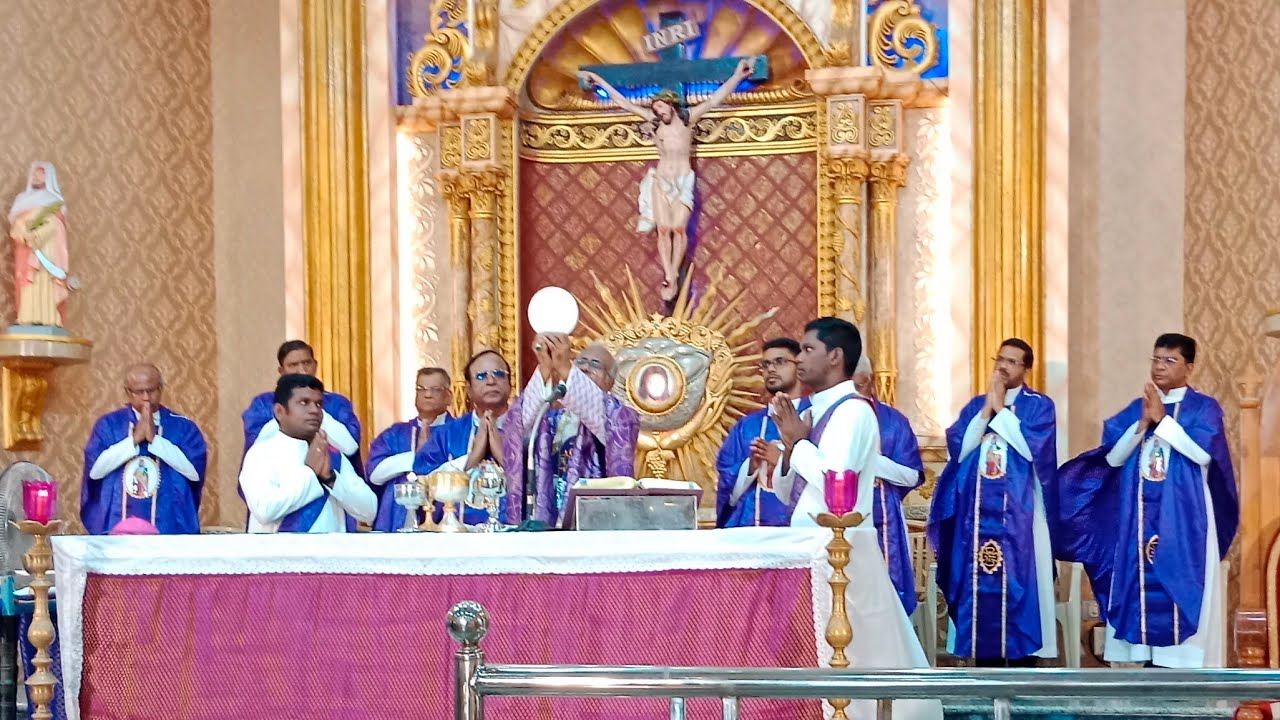 சிவகங்கை மறைமாவட்ட தேர்வு ஆயர் ஆனந்தம் அவர்கள் தாய் அருளம்மாள் 30ஆம் நாள் நினைவு திருப்பலி மதுரை