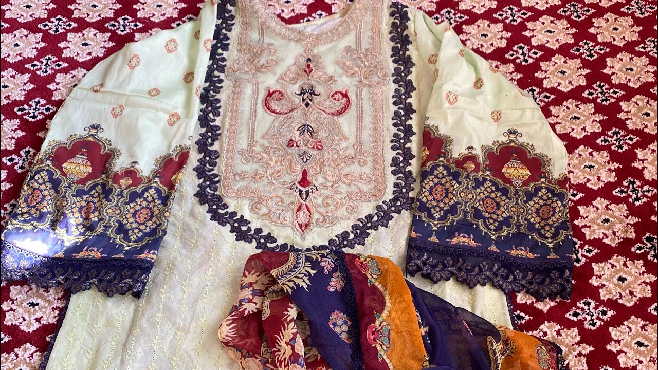 Beautiful dress design perfect for your eid vibe #Eid #dressideas 