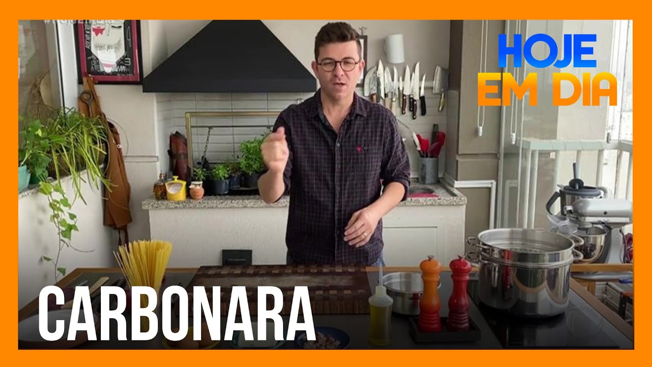 Guga Rocha ensina a fazer espaguete à carbonara