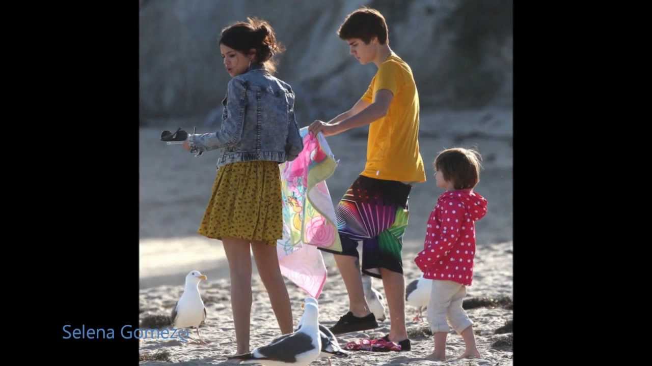 Selena Gomez en la Playa con los hermanitos de Justin Bieber