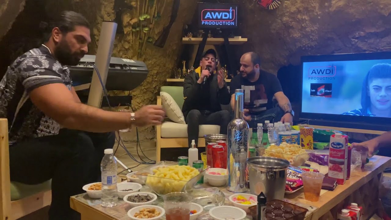 اتحداك ما تقول انو هاد نعيم الشيخ الصغير شربل نرشي ( مايسترو احمد ديراني)