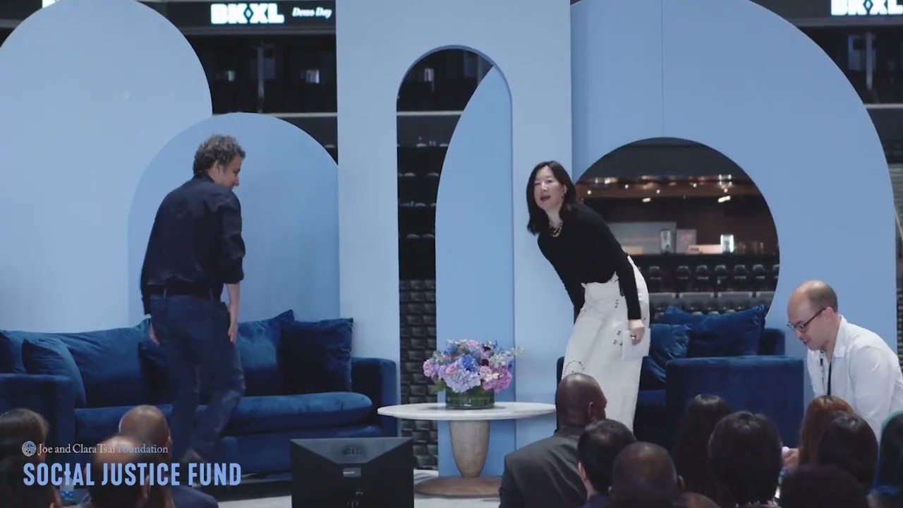 12 июня 2023 г. BKXL DemoDay, беседа у камина с Кларой Ву Цай и Энди Вайсманом (Union Square Ventures)
