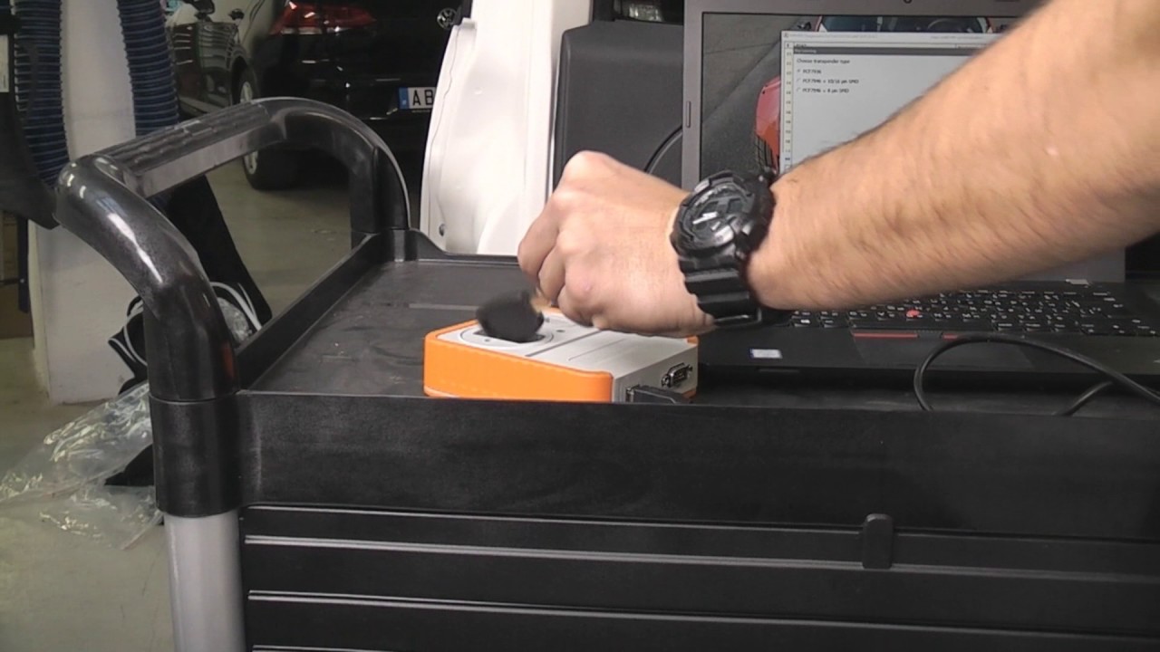 FIAT 500 2016- All Keys Lost demo using Abrites AVDI and FN017 Special Function