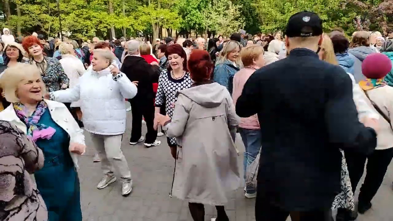 Танцы в Гомеле. 09.05.2025 г.
