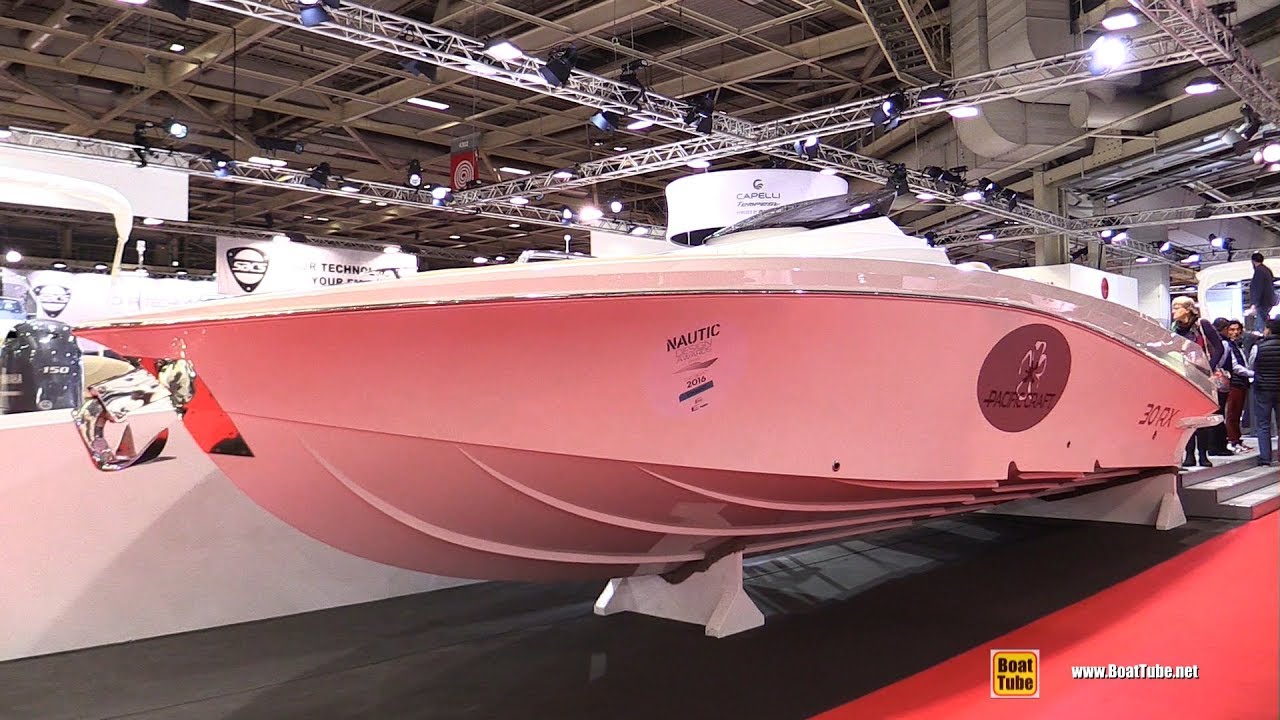 2017 Pacific Craft 30 RX Motor Boat - Walkaround - 2016 Salon Nautique Paris