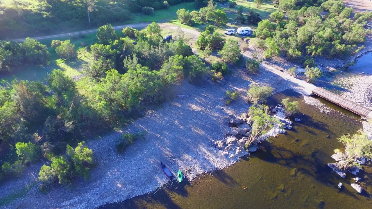Quick flight at Cangai Bridge