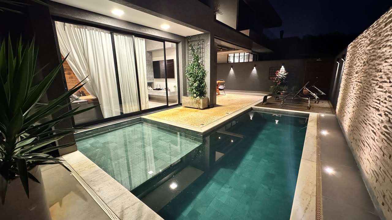 Linda Casa em condomínio fechado em Bragança Paulista no interior de São Paulo