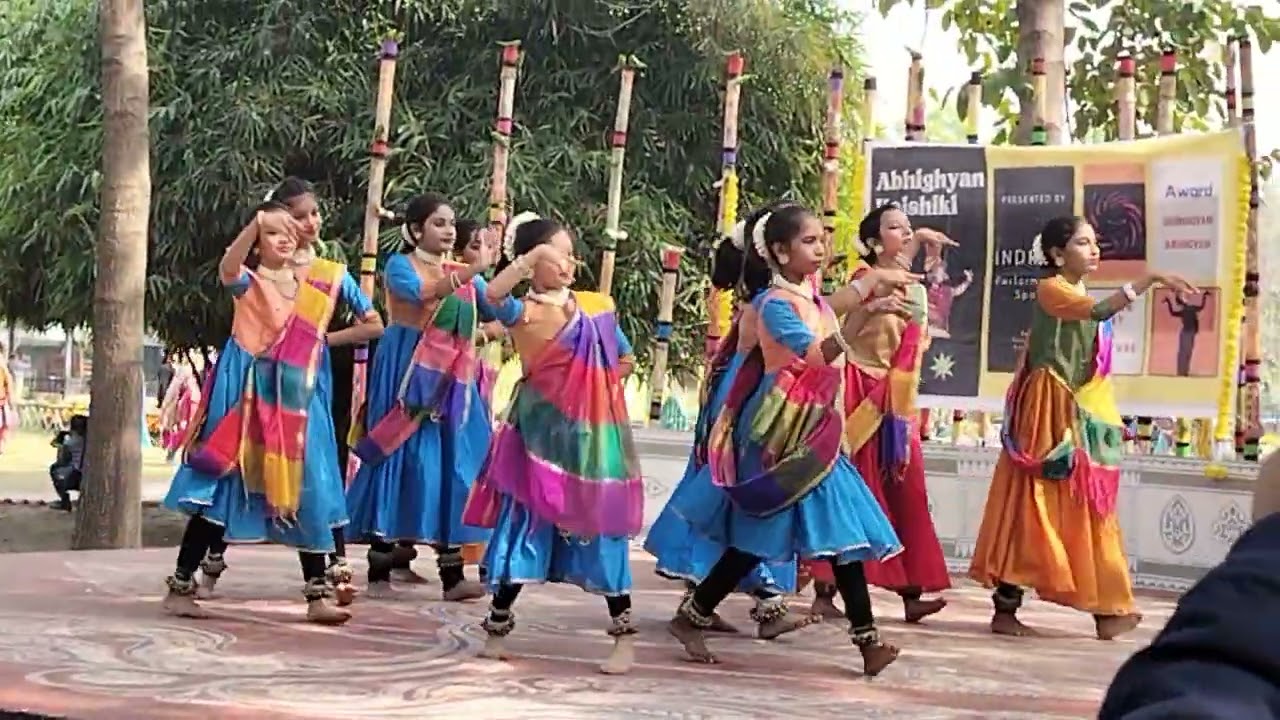 Tarana #beautiful #dance #video #holi 