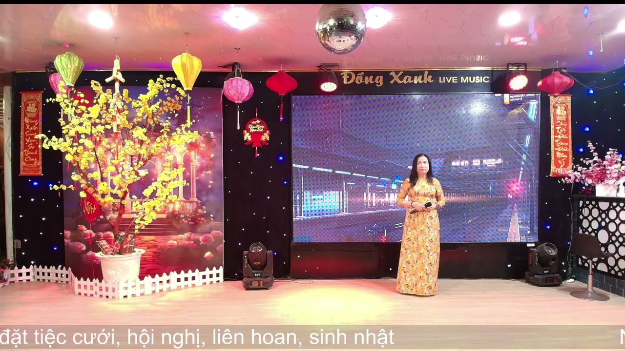 Chuyến Tàu Hoàng Hôn - Nguyễn Nhung 