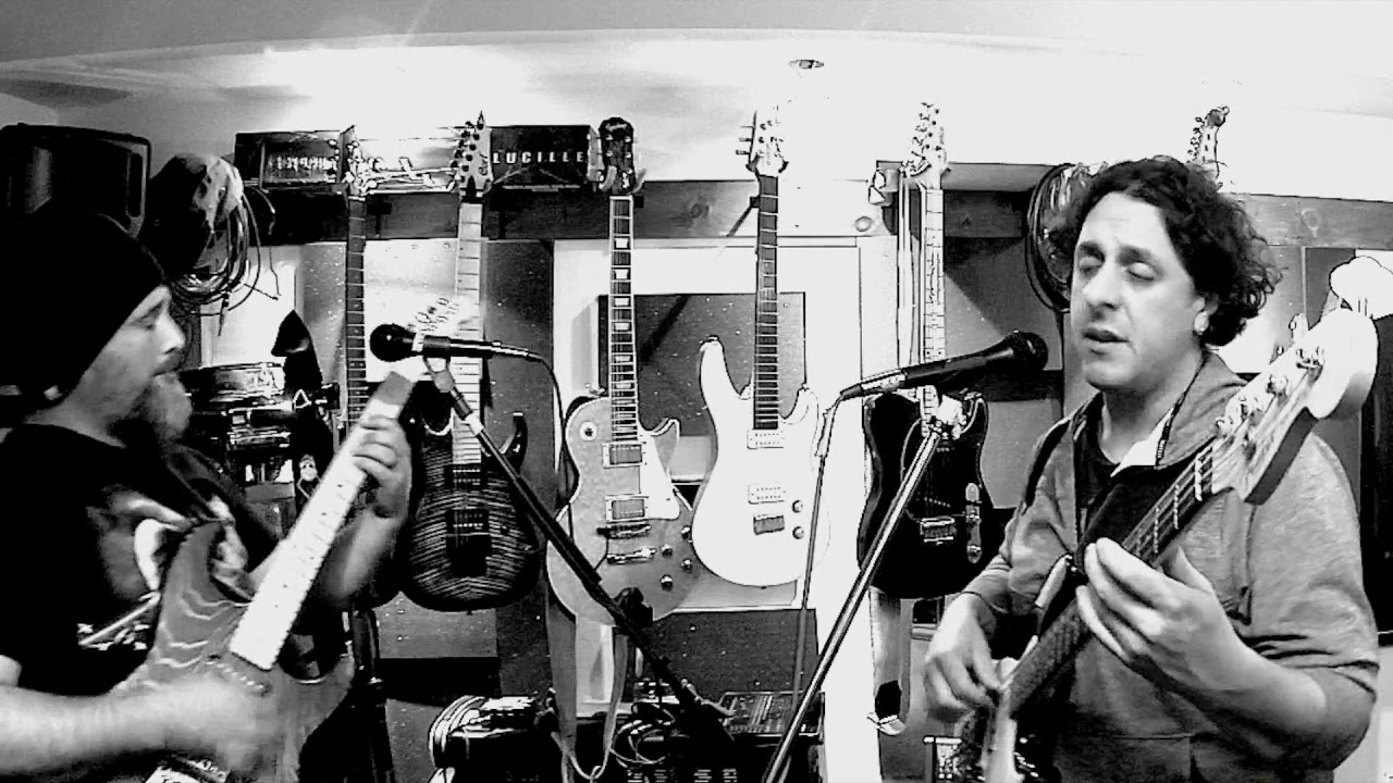 The bLOBJECt- Leaky Diode Studio Video