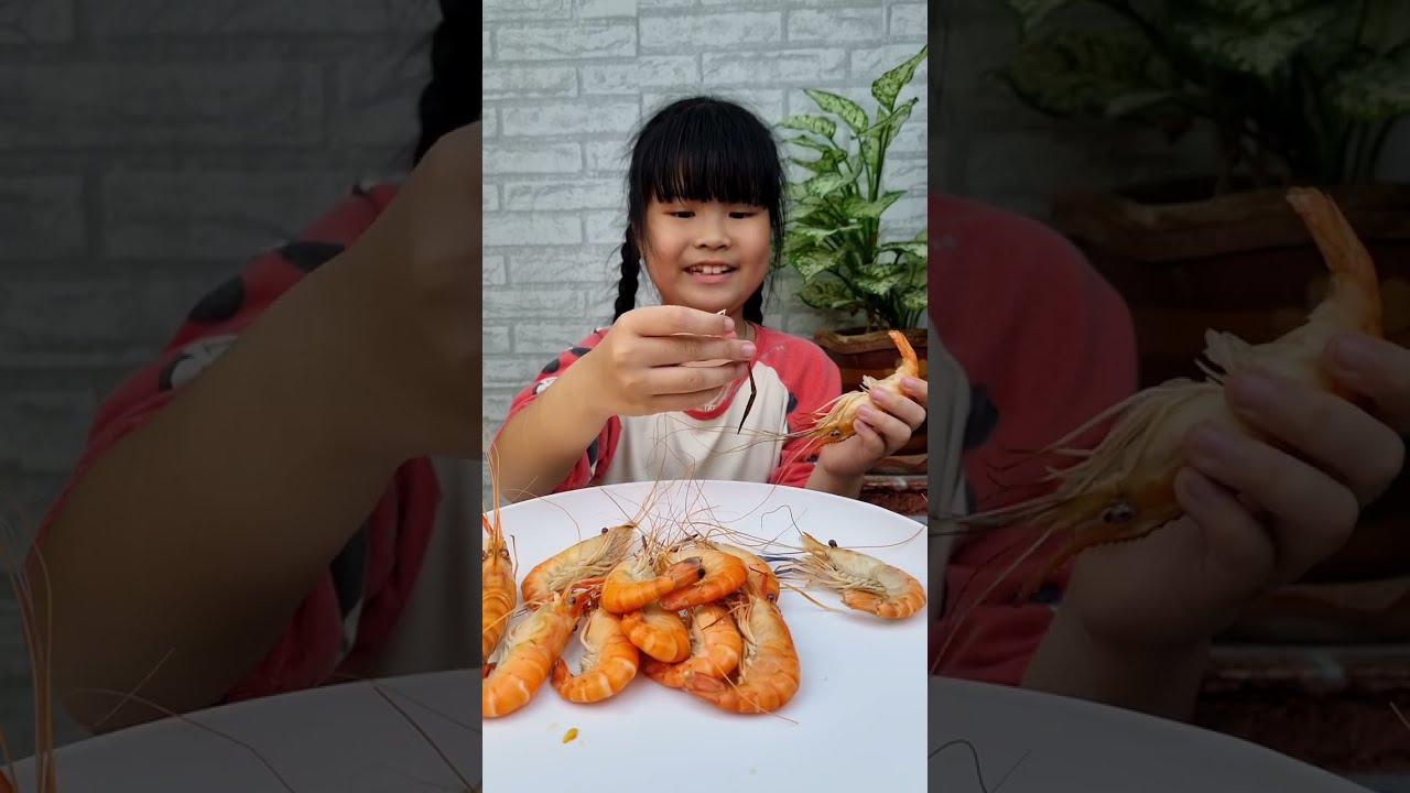 蒸しエビを食べる| eat steamed shrimp  กินกุ้งนึ่ง 28/09/66 @Kinkabfleur