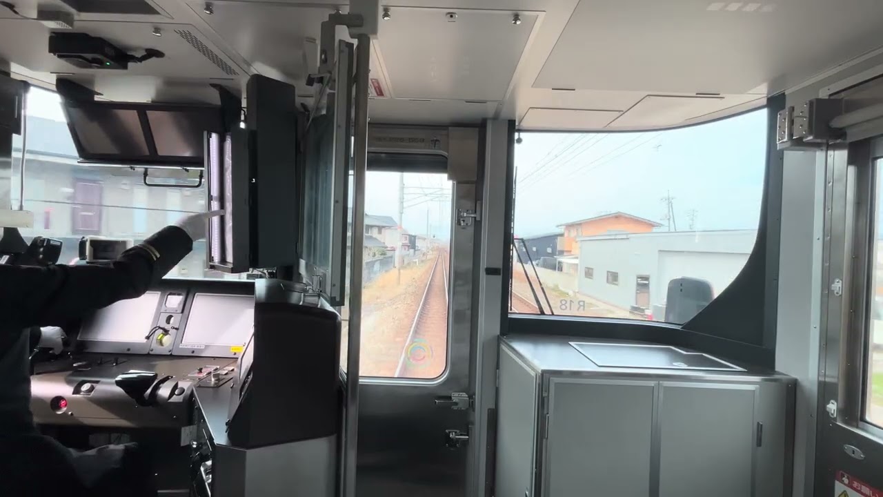 グウグル翻訳声の車内放送