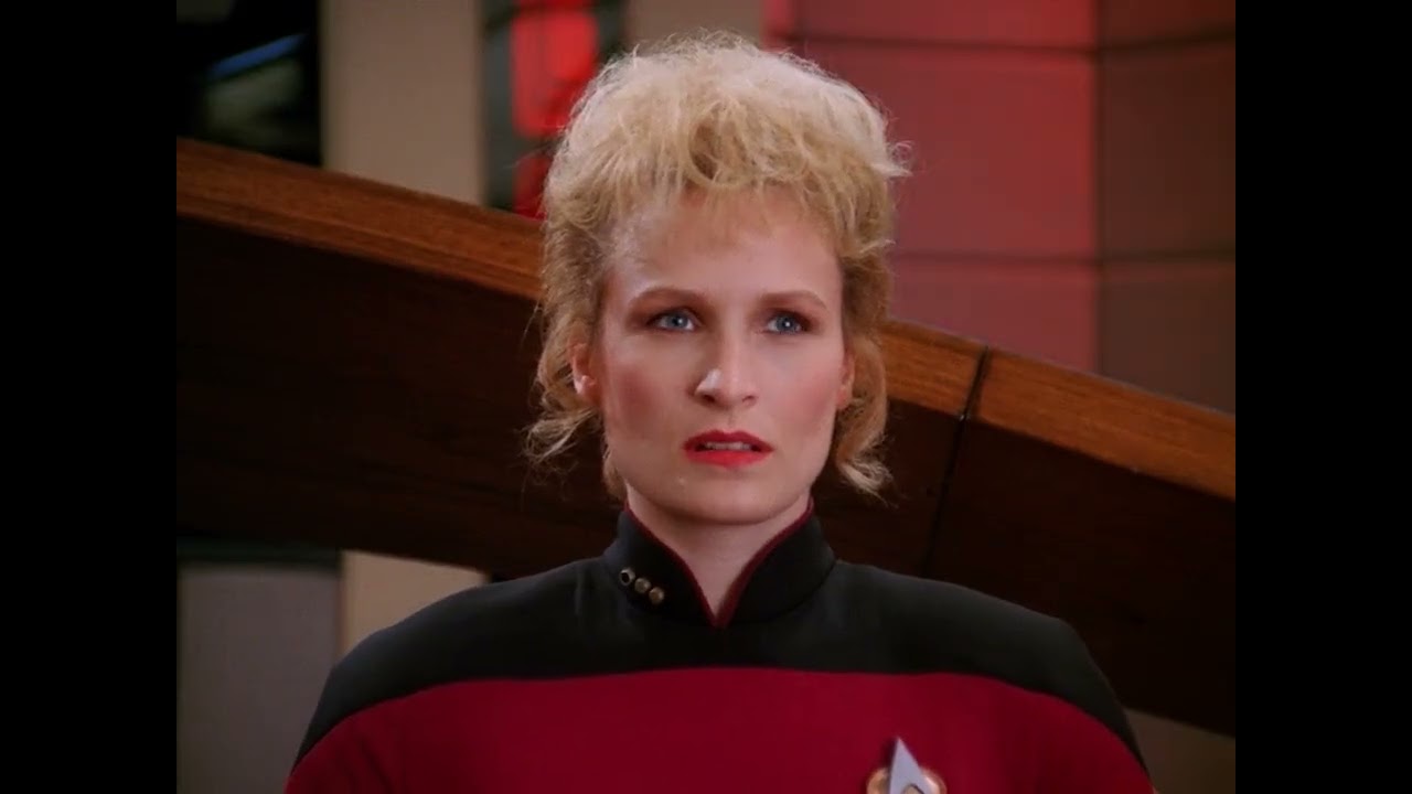 Star Trek Next Generation Running From The Borg
