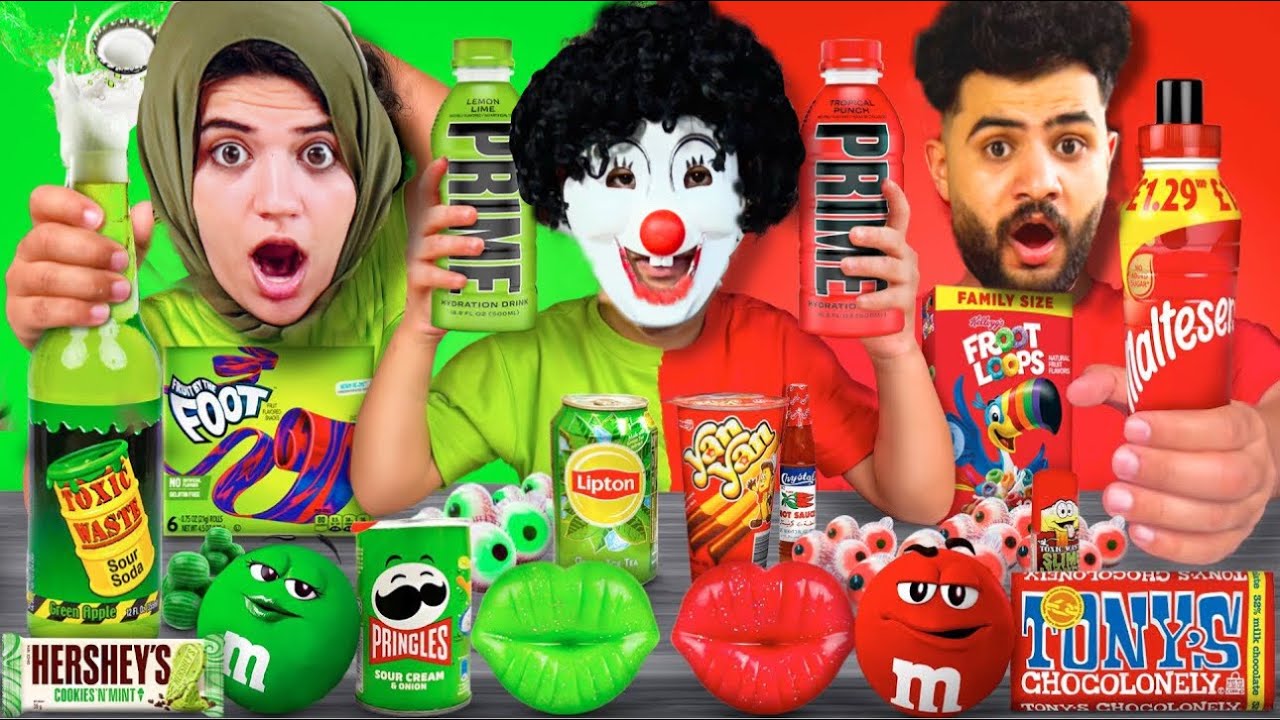 بسكوته اتحكم فينا لمده يوم كامل 🤫اكل وشرب بنفس لون ملابسنا🔴🟢العفريته ظهرت !!