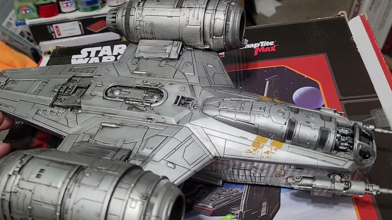 AMT Star Wars Mandalorian Razor Crest Model Kit finished?