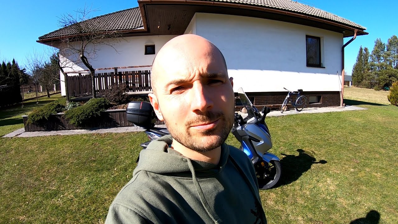 Honda Forza 125 - Skvělý doplněk do garáže, montáž držáku kufru Kappa  -systém monokey