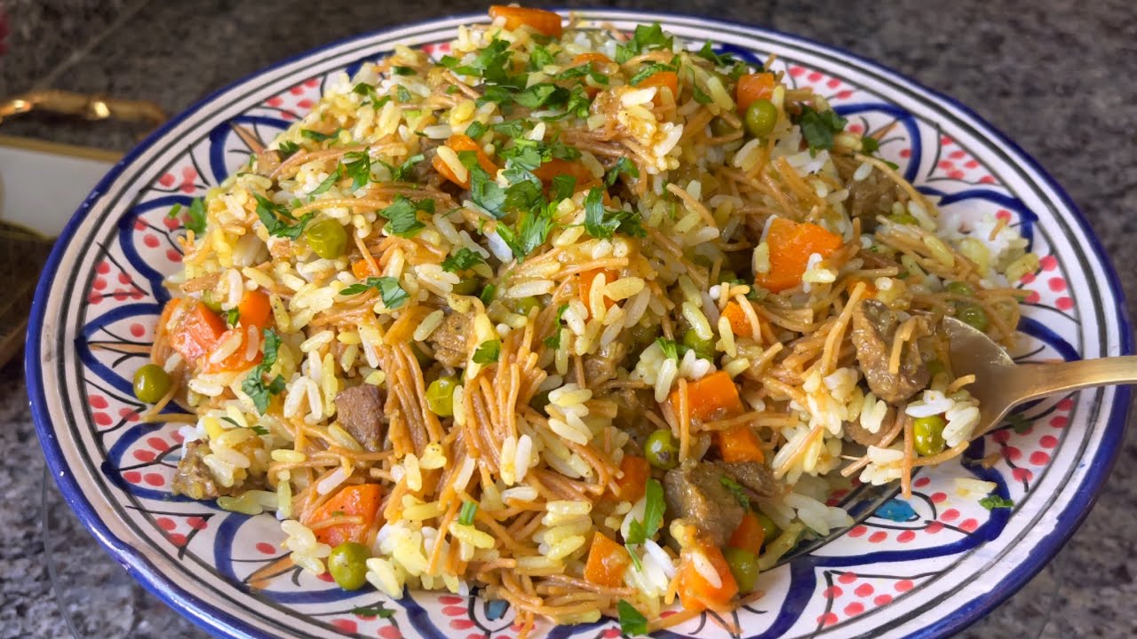 وجبة عشاء او غذاء لذيذة بزااف سهلة وسريعة 👌🏻لعشاق أطباق الأرز هدي ديالكم🤤غتصبحو مزمنين عليها