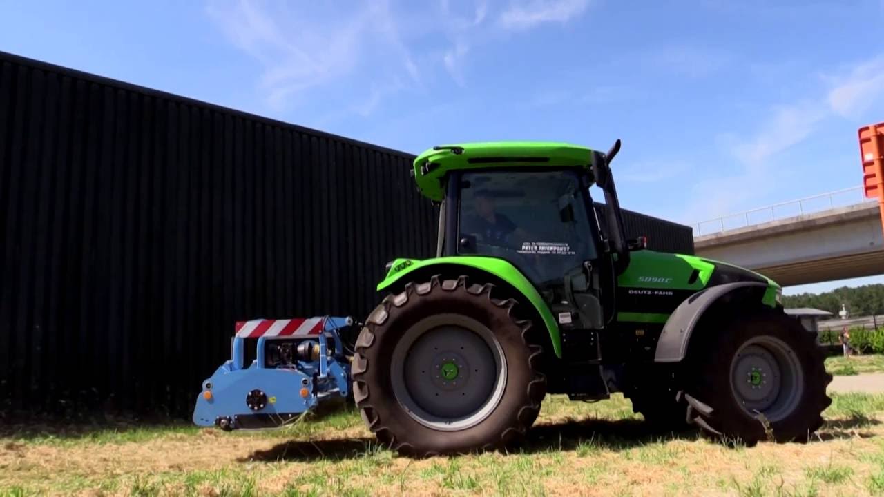 Gebruik van een tractor met klepelmaaier
