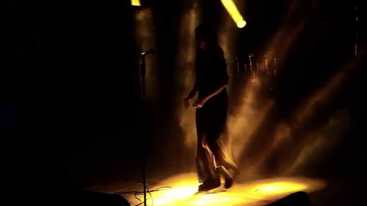 Aylin Aslım - İçimde Ölen Biri Var (Çukurova Üniversitesi Bahar Şenlikleri - 2015)