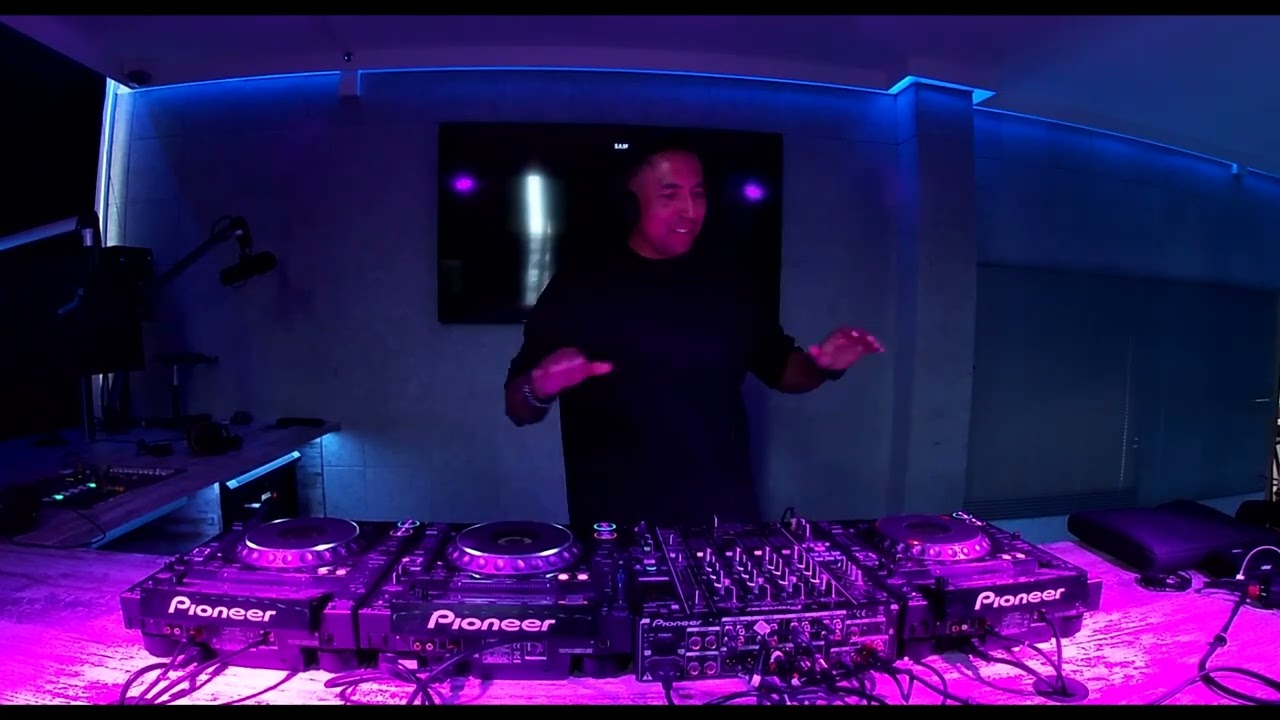 Alexander Loor @Live @BeachGroove Radio (Marbella)