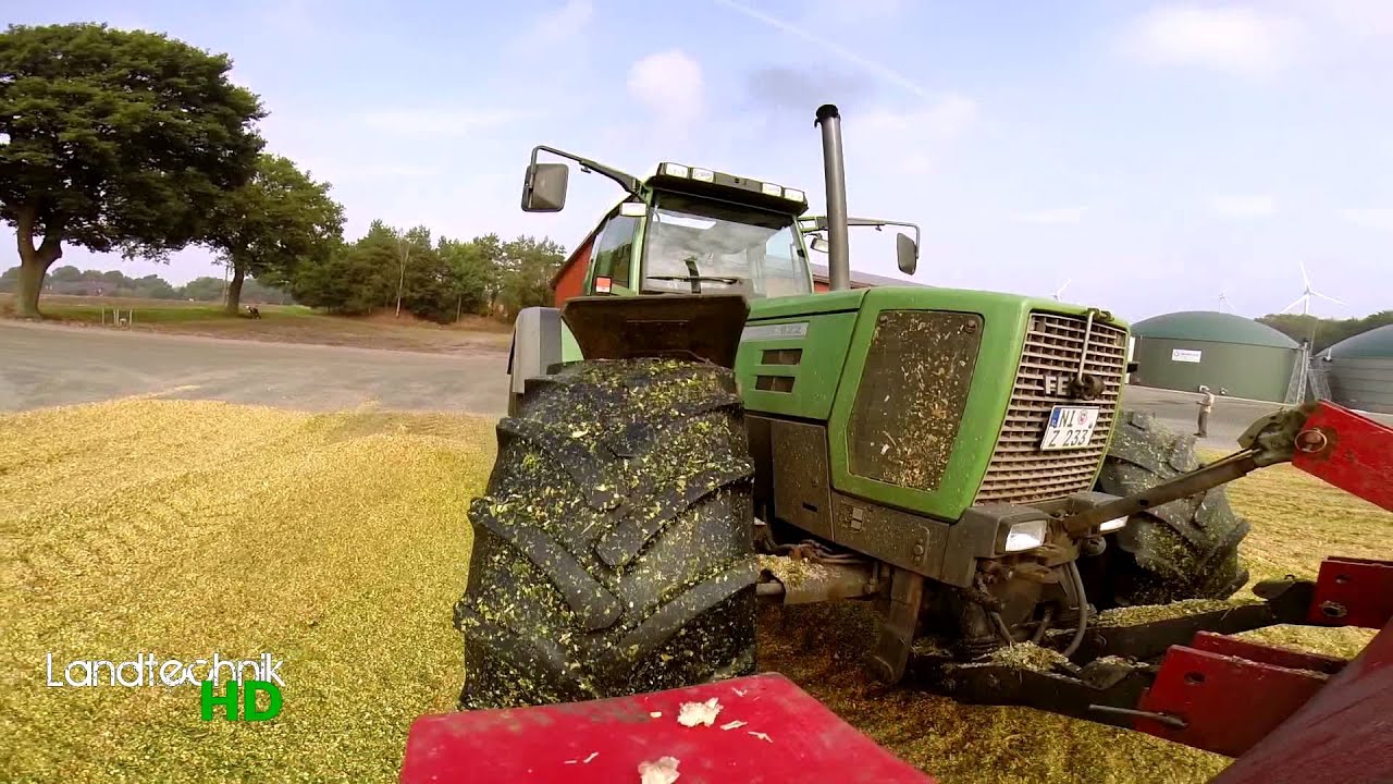 Mais schieben mit Fendt Favorit 824, 822 und Fendt Vario 828 [HD