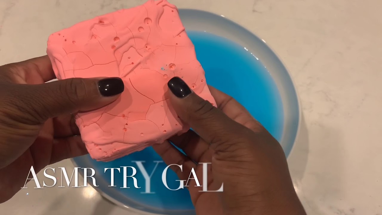 ASMR Color Change | Gym Chalk Crush in Water
