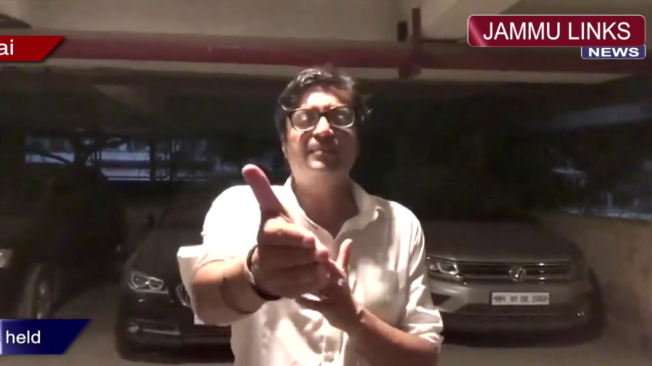 Arnab Goswami's car allegedly attacked in Mumbai; two held