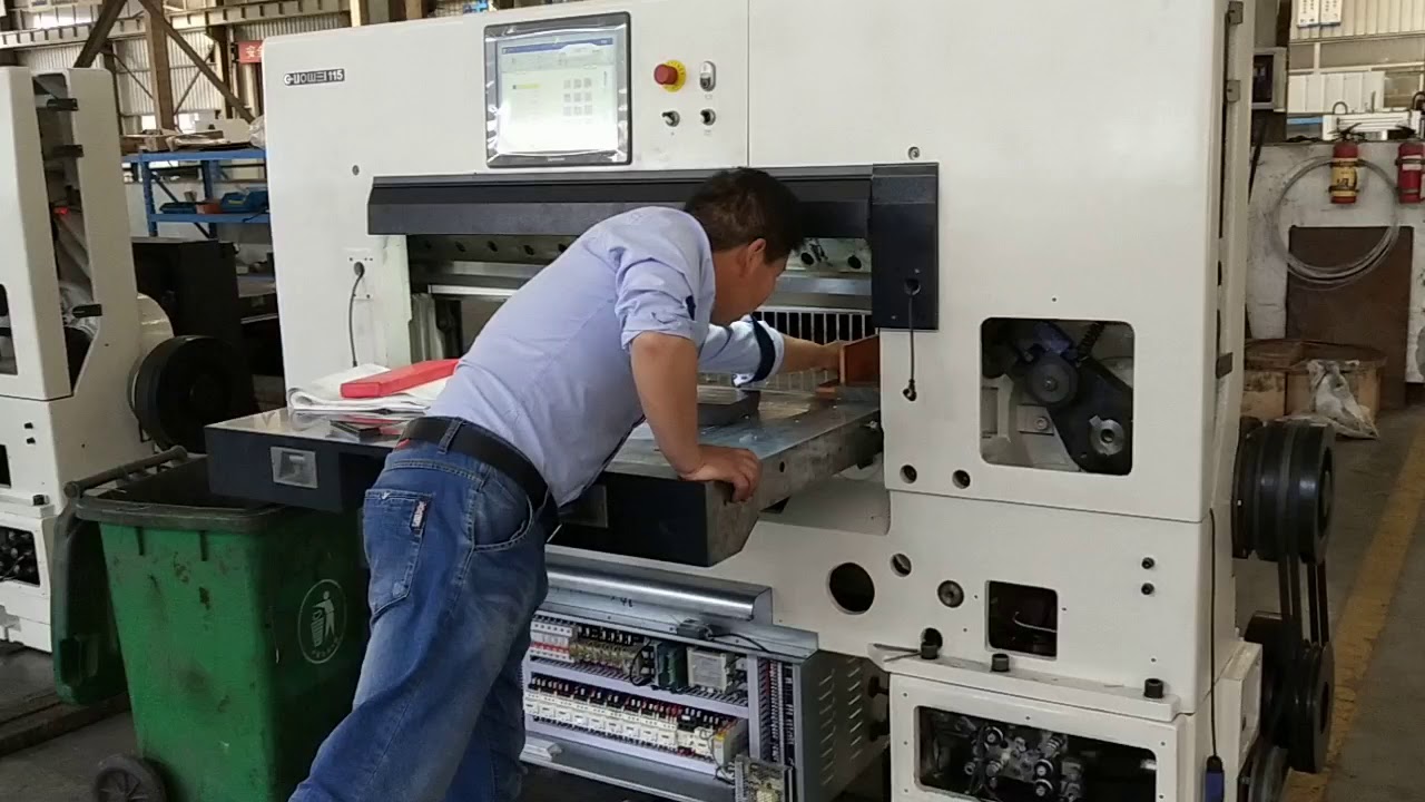 China biggest Diamond processing plant who in our factory Test graphite sheet in our cutting Machine