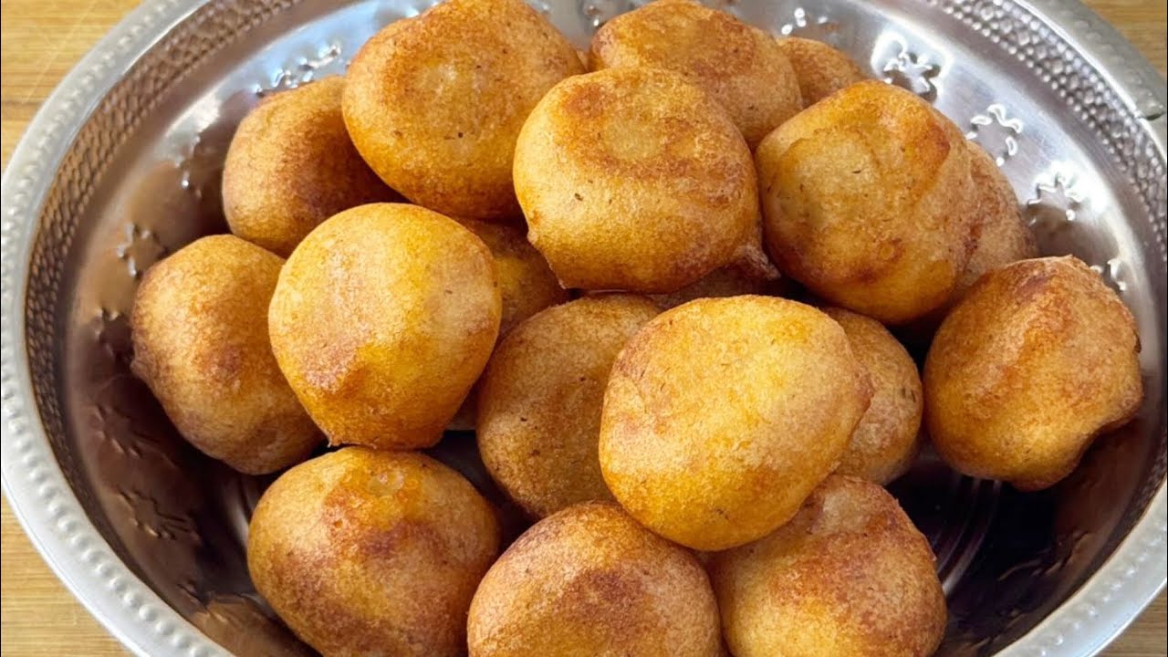 రవ్వ పూర్ణంబూరెలు😋👌బియ్యం నానపెట్టి రుబ్బే పనిలేకుండా రవ్వబూరెలు/Rava Prasadam Burelu 