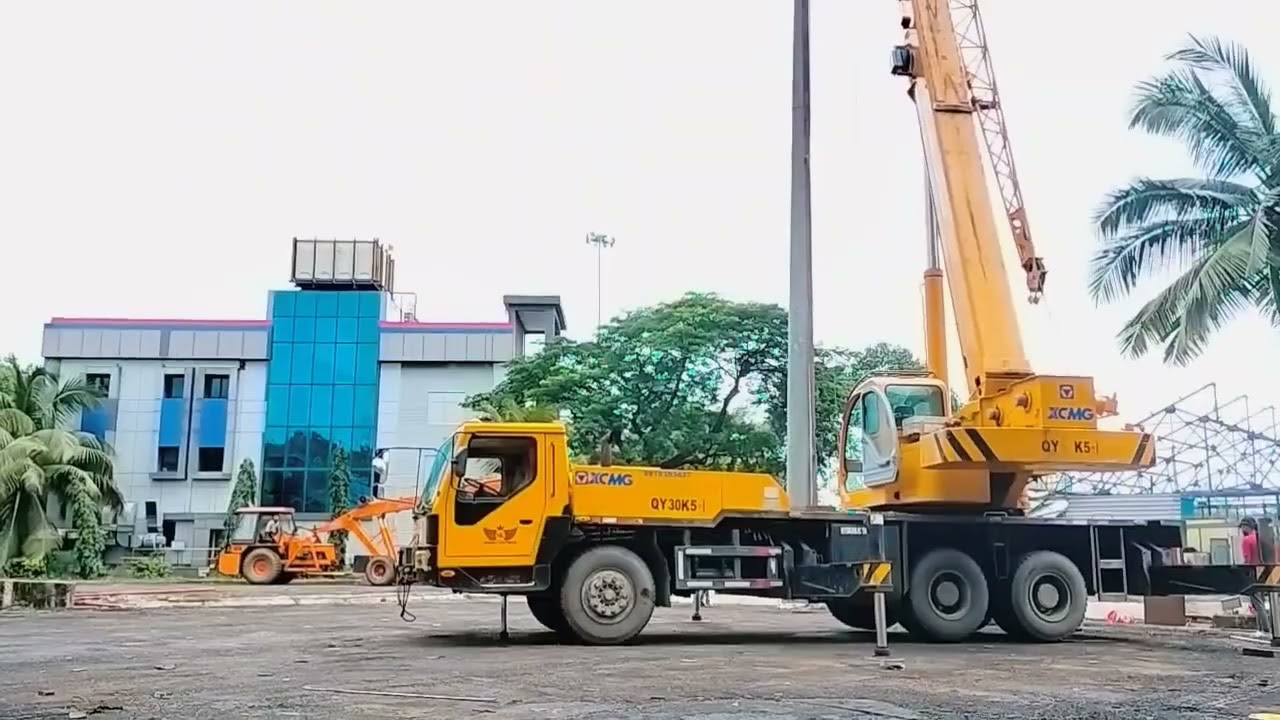 High Mast Tower Dismantling