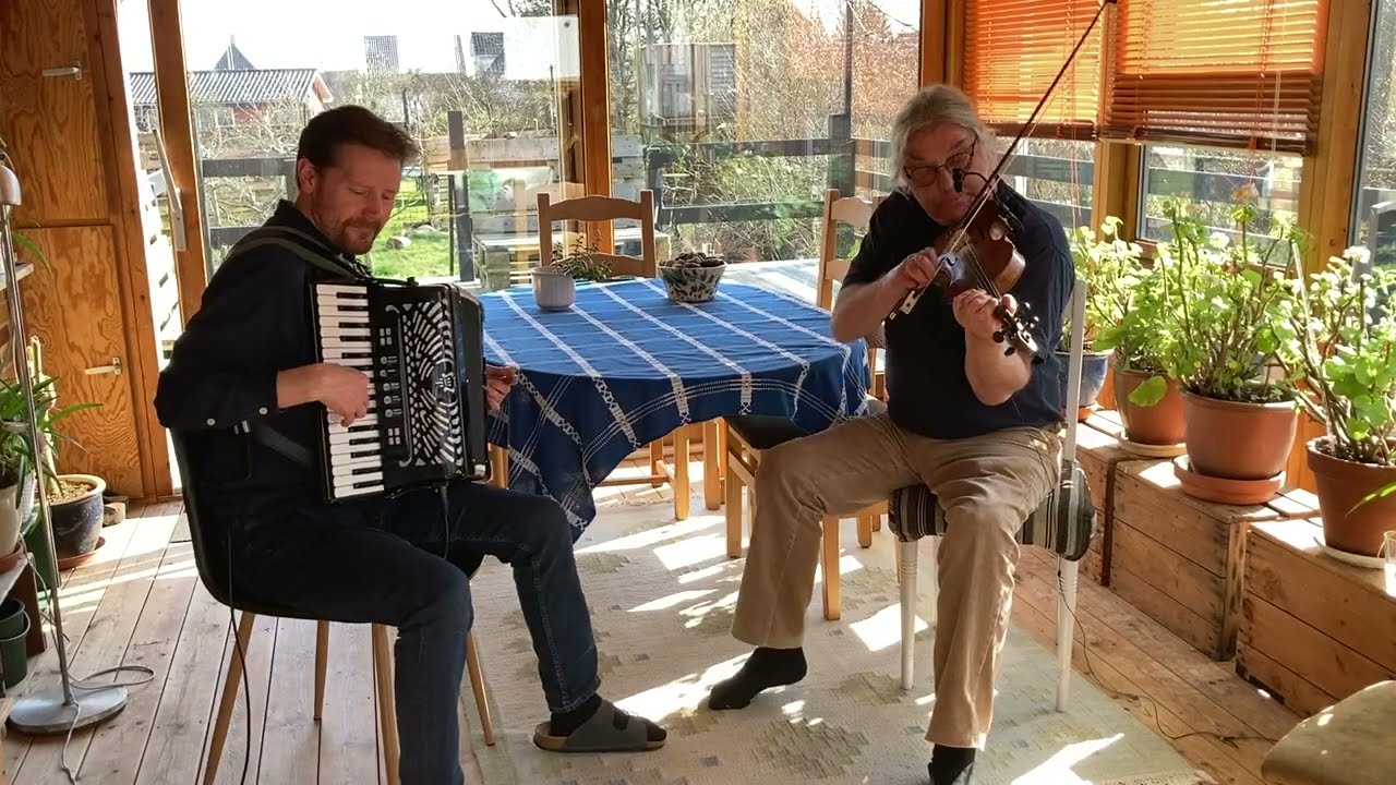 Vinther & Kroman - 2 Trippevalse efter Chr. Olsen