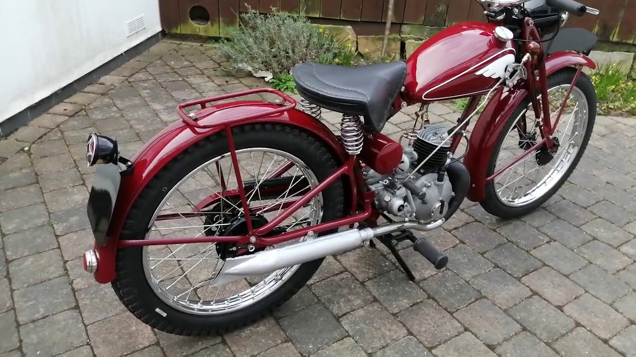 1948 Royal Enfield RE125 Flying Flea winter restoration finished