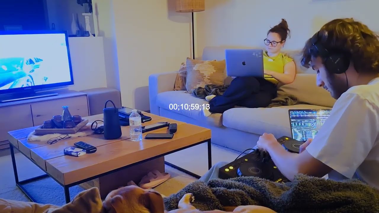 Playing songs I like while my gf is studying