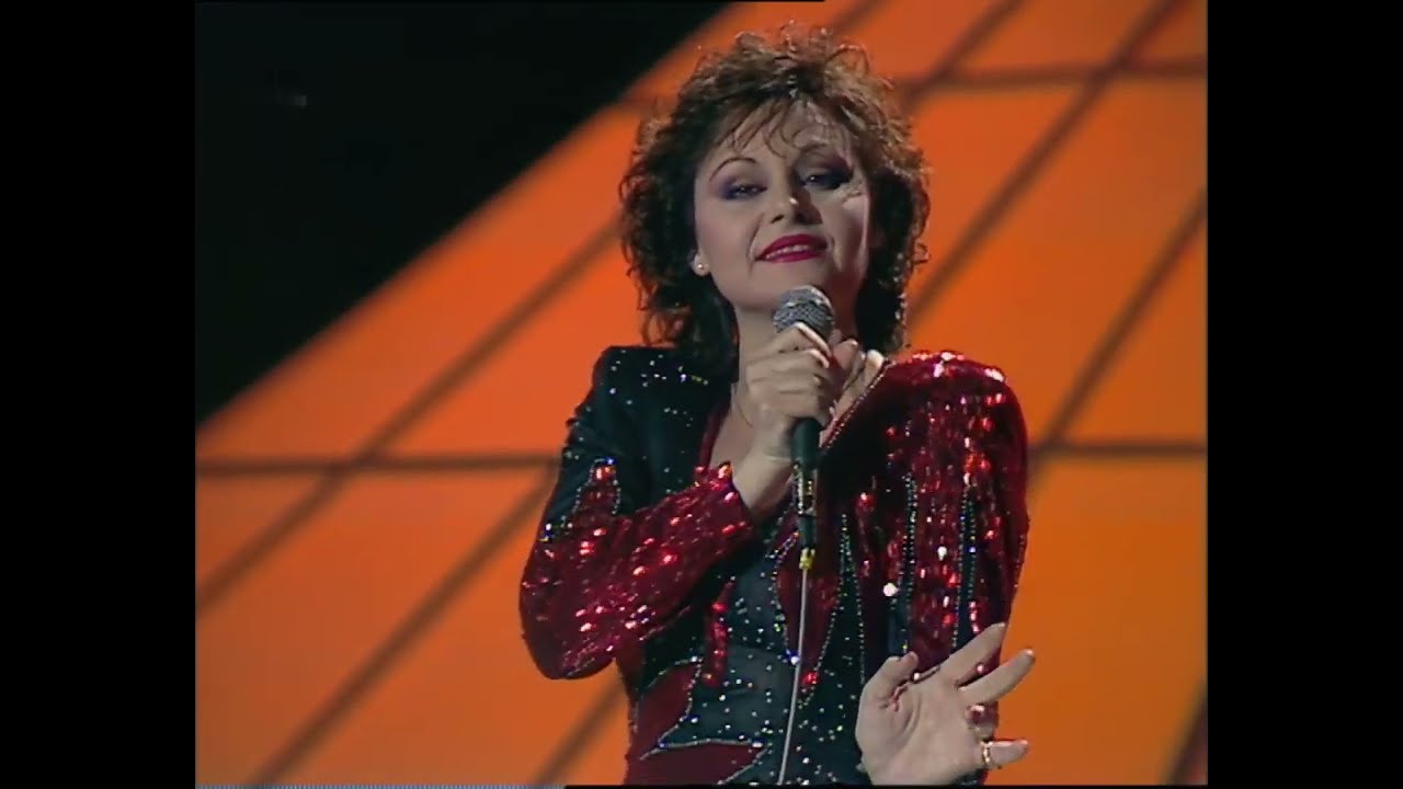 Diferentes. Rocío Dúrcal. Estudio Abierto 20 Marzo 1985