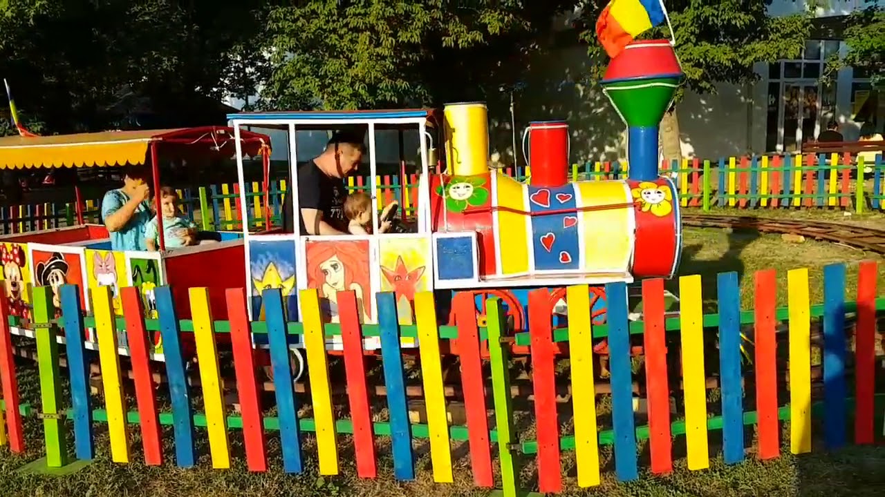 trenulet electric pe sine pentru copii electric train for kids
