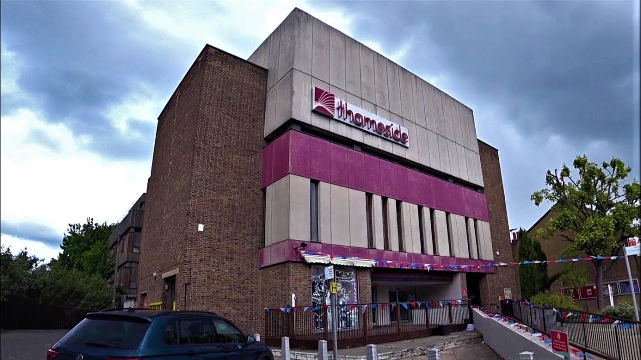 Grays, Essex; Town tour.