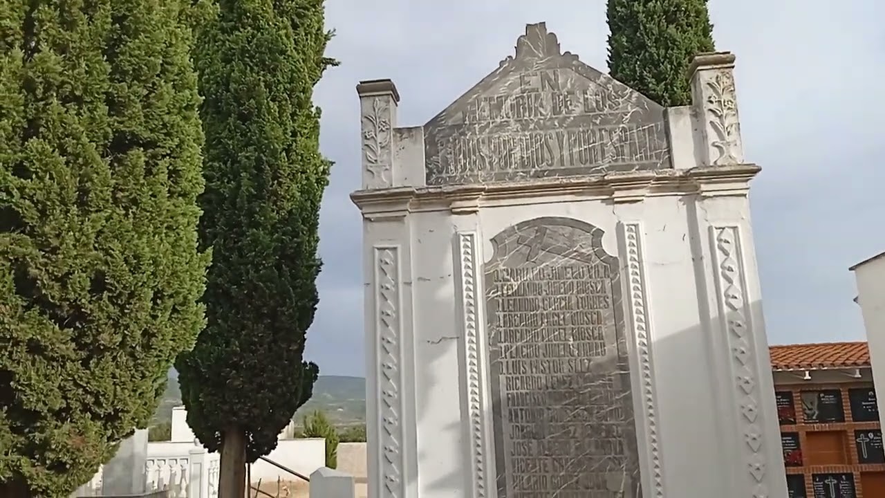 TeleNegro - Pueblo Fuente la Higuera 23 octubre 2022 ( Fuente la Higuera) valencia.