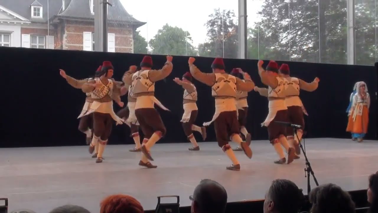 Burdur Yöresi / Anadolu Üniversitesi Halk Dansları Topluluğu