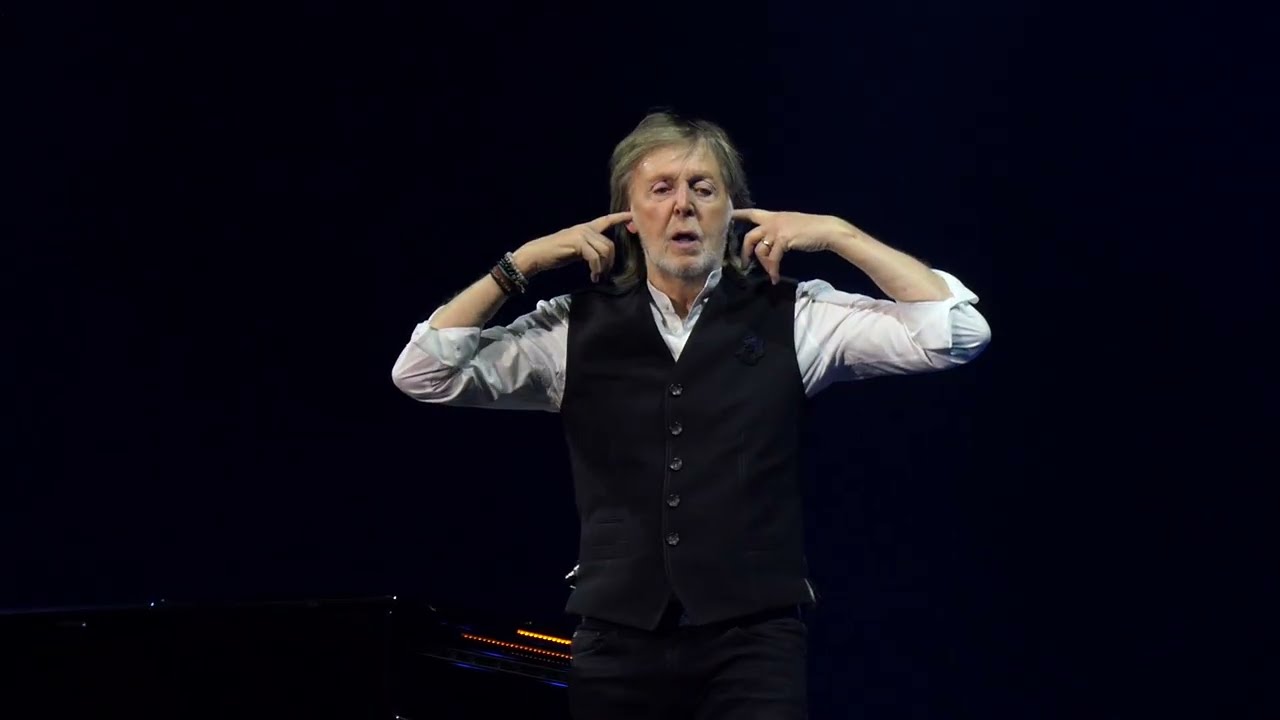 Live and Let Die by Paul McCartney Bell Centre Montreal November 18, 2025