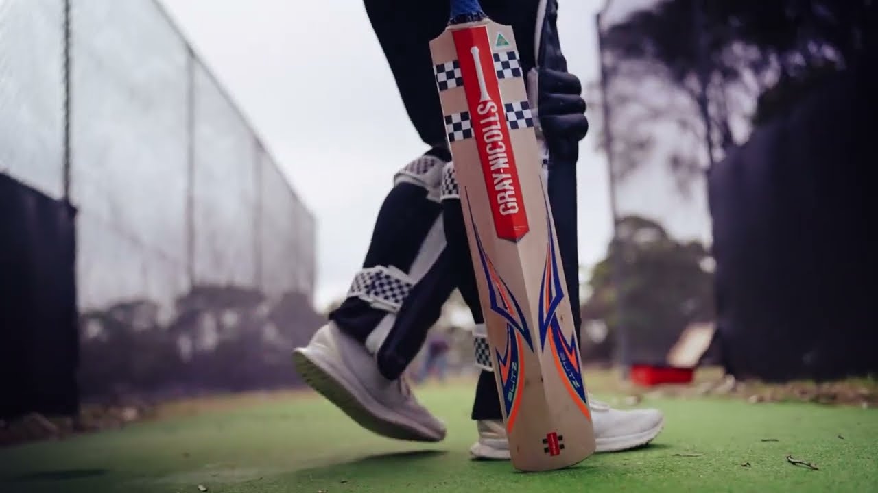 Blitz Bat Review | Gray-Nicolls Cricket 2025-26