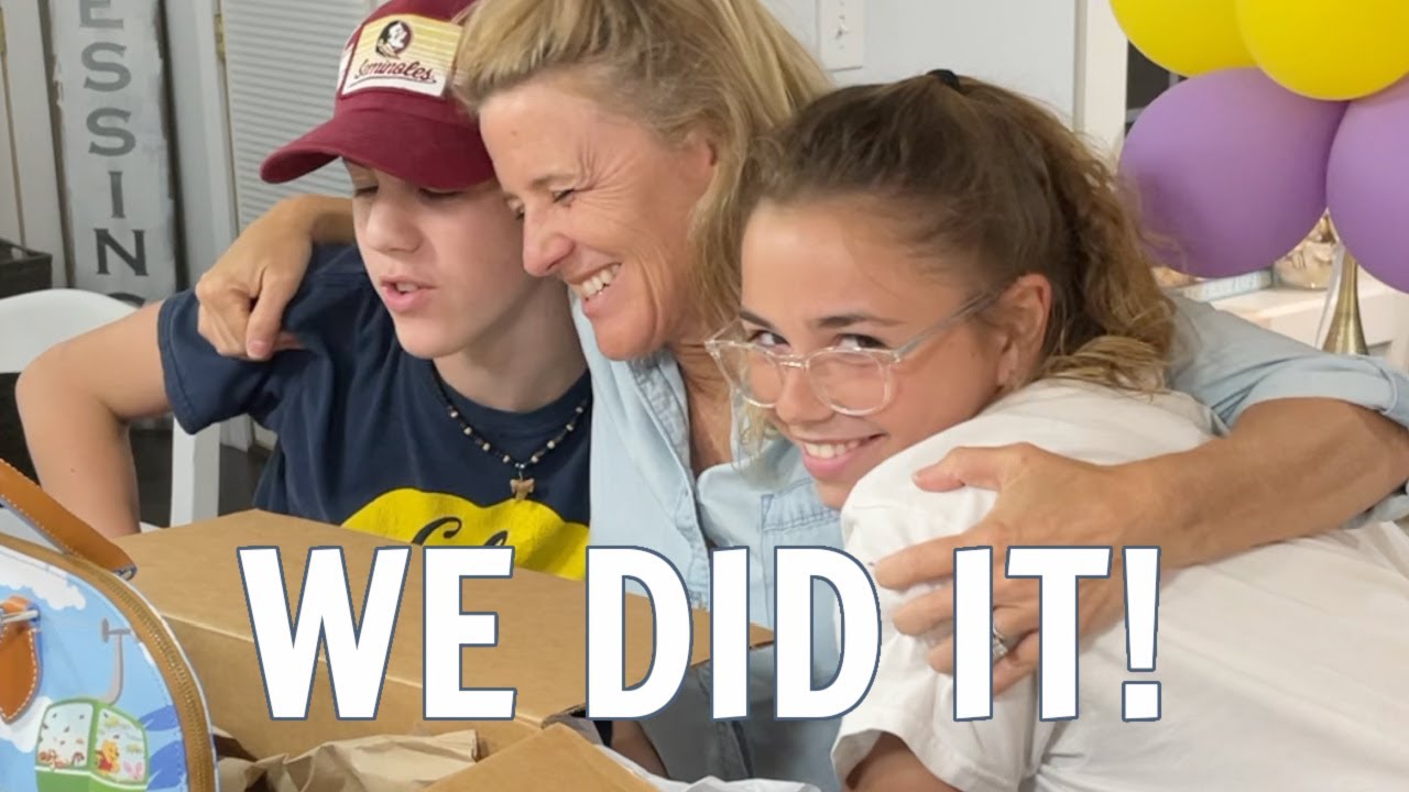 Husband And Kids SURPRISE Mom for  Mother's Day