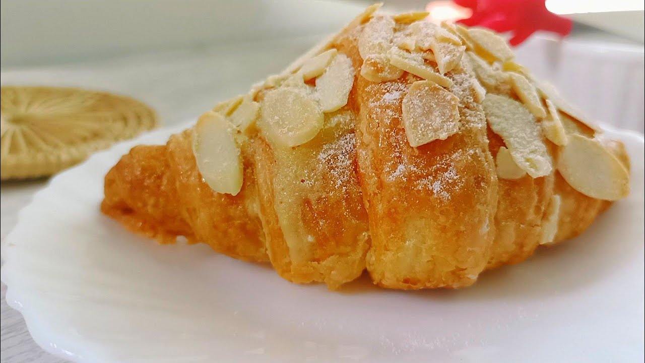 ครัวซองต์อัลมอนด์|ครัวซองต์อัลมอนด์หม้อทอดไร้น้ำมันก็ทำได้|Almond croissants Airfryer recipe|Pimpee