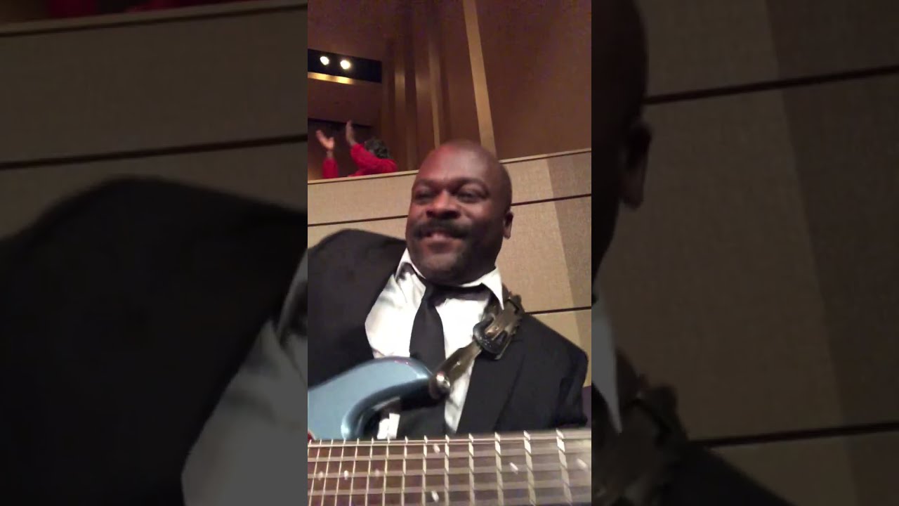 Sharay Reed- Praise Him