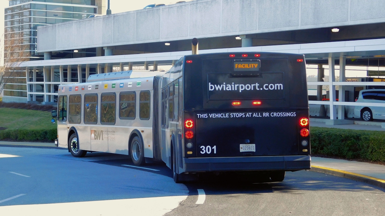 BWI Airport: 2004 New Flyer D60LF - Articulated (Diesel) #301 ~ w/ Cummins ISL