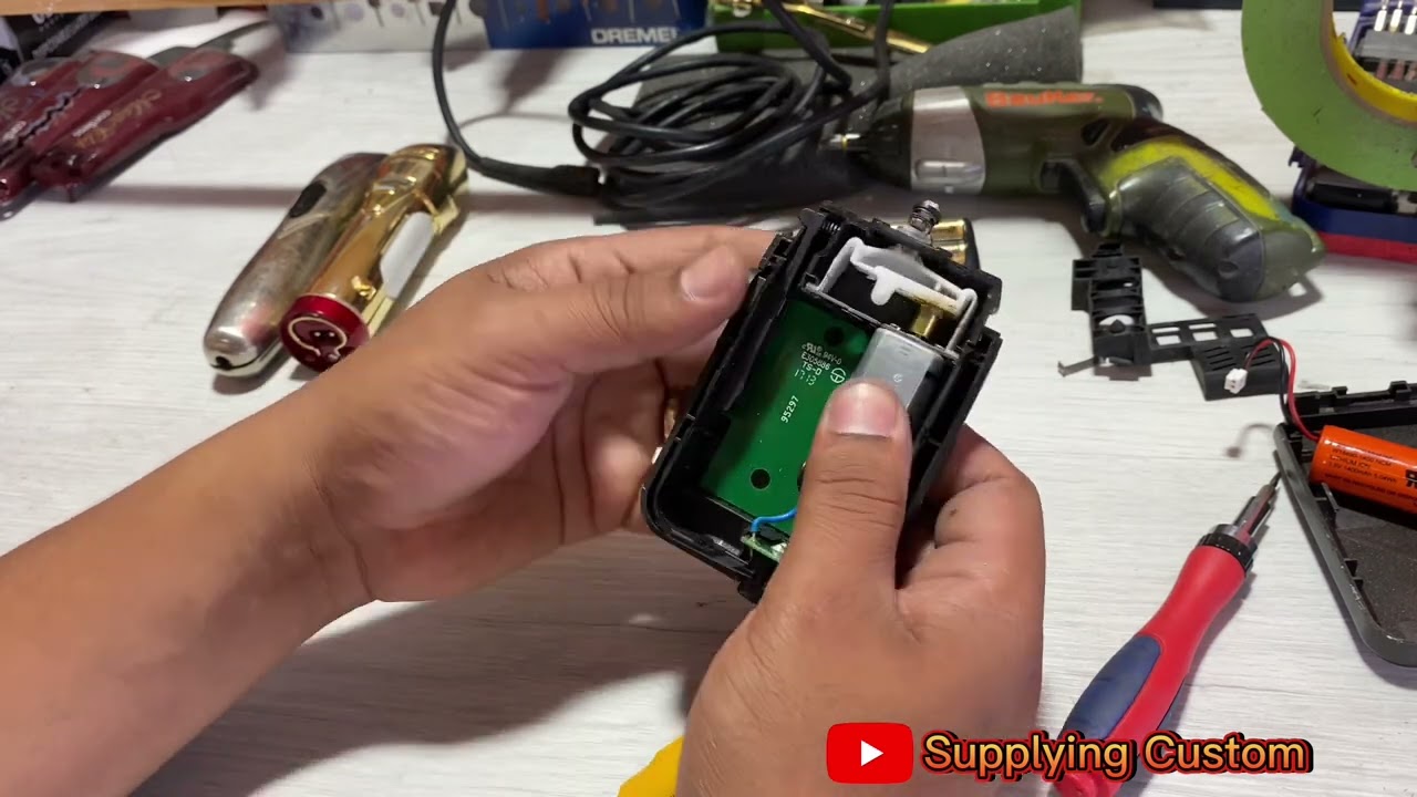 Shaver Wahl Finale Reparación (solo funciona conectada al cargador)