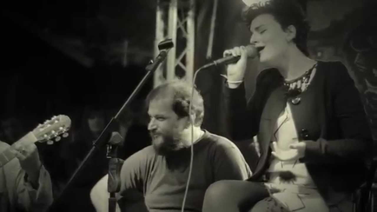 Zrinka Posavec i Ambrozije Puškarić- Jutros mi je ruža procvjetala