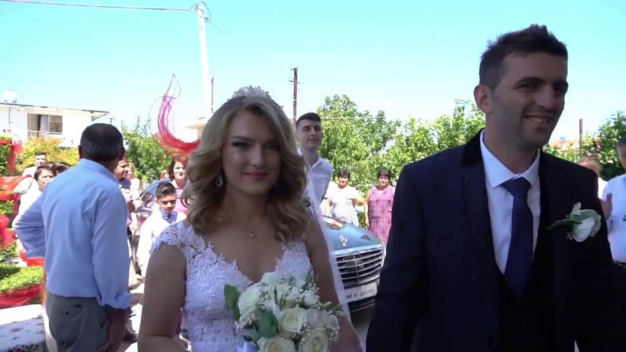 Dasem Shqipetare  - PRITJA E NUSES - Dasma Mario Jona Video (HD) Pjesa 2