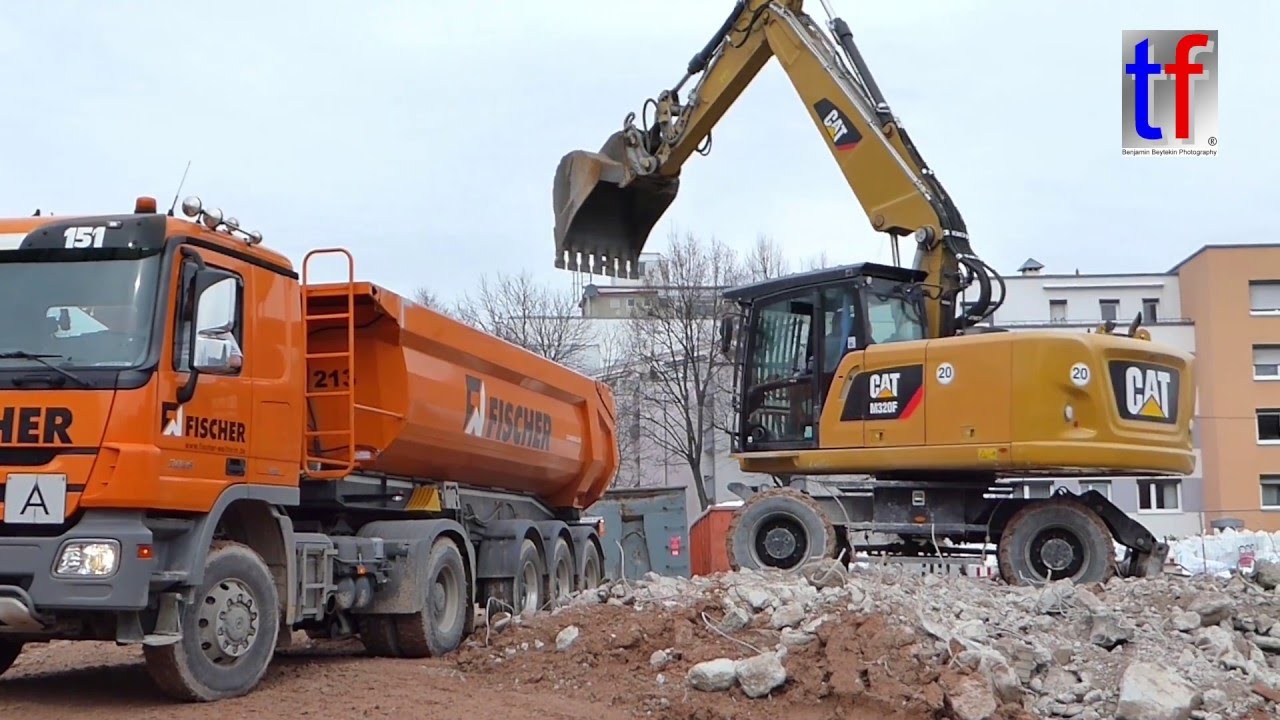 **NEW** Caterpillar M320F & Mercedes-Benz Actros, Abbruch Olgahospital Stuttgart, 04.03.2016.