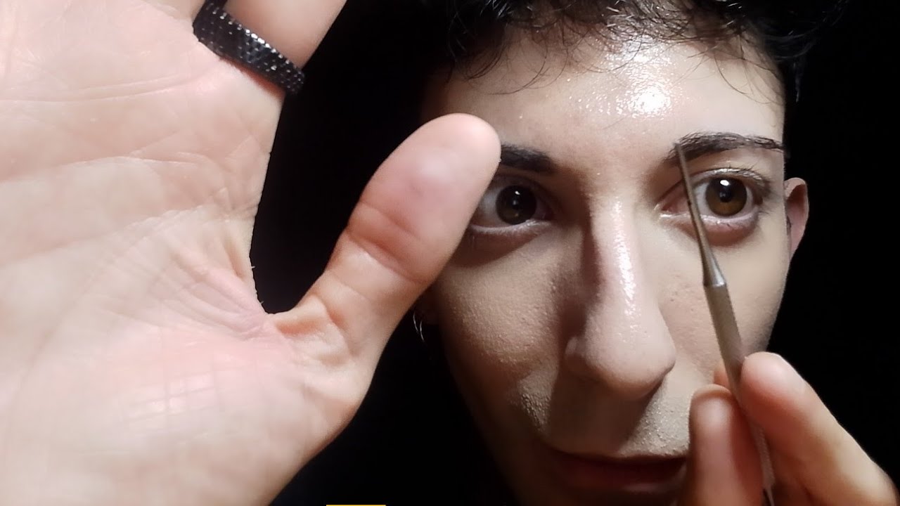 ASMR/How to sleep well ?/Massage and tracing on your face.(Realistic sounds)😴💤.