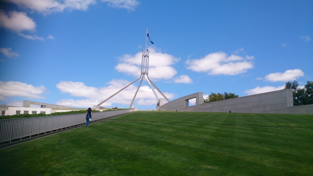 Labor to &lsquo;actively manage&rsquo; defence procurement after 'lost decade of negligence&rsquo;